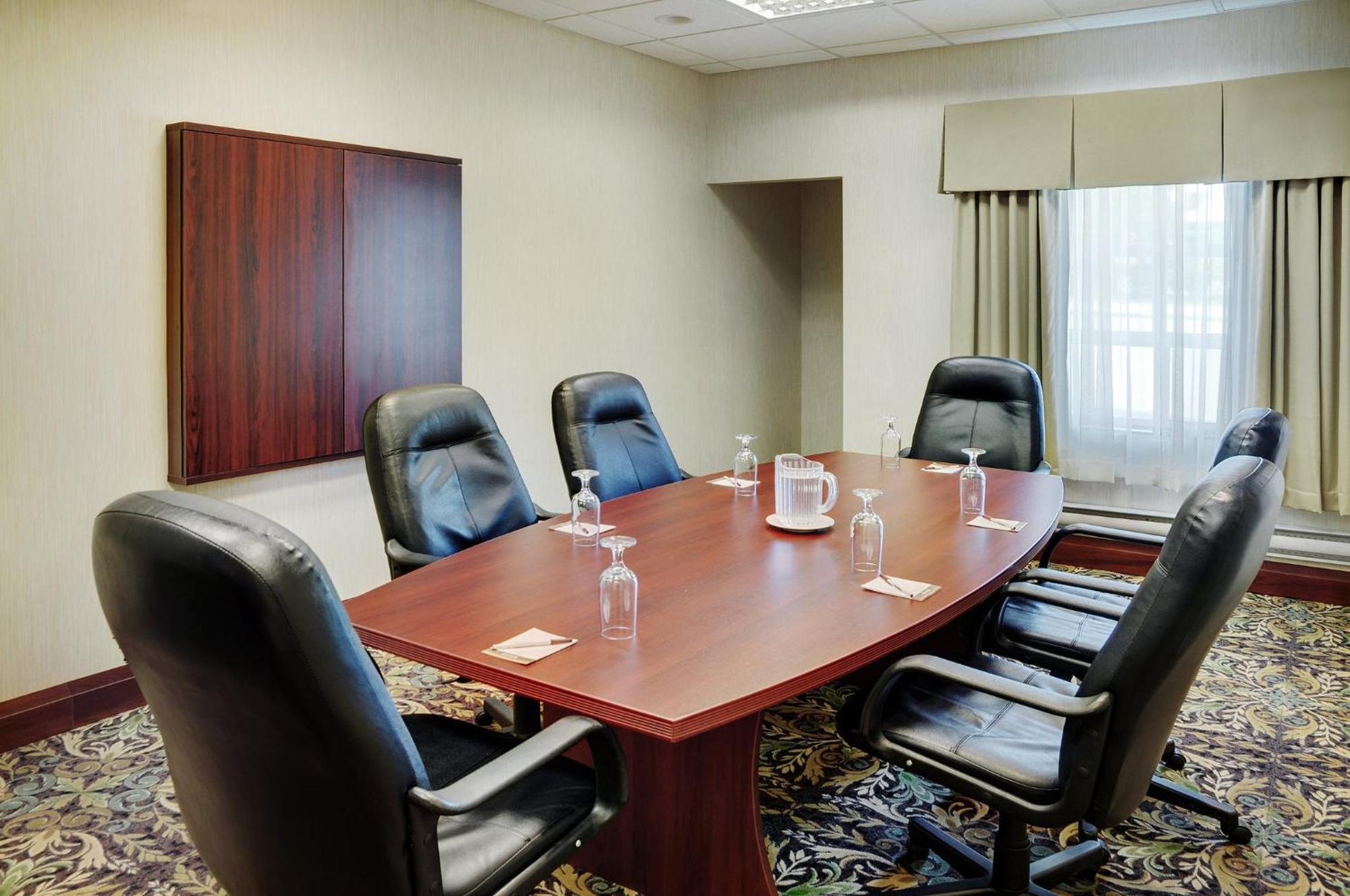 Staybridge Suites Oakville Burlington By Ihg Ngoại thất bức ảnh